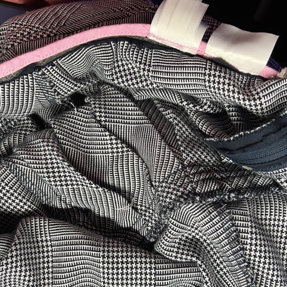 Land's End Girls Uniform Skirt - Picture 2 of 6